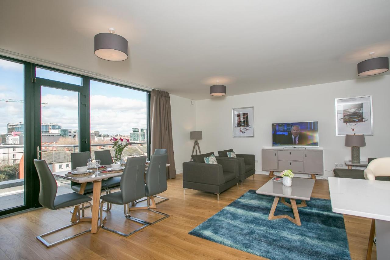 Grand Canal Square Apartments Dublin Exterior photo
