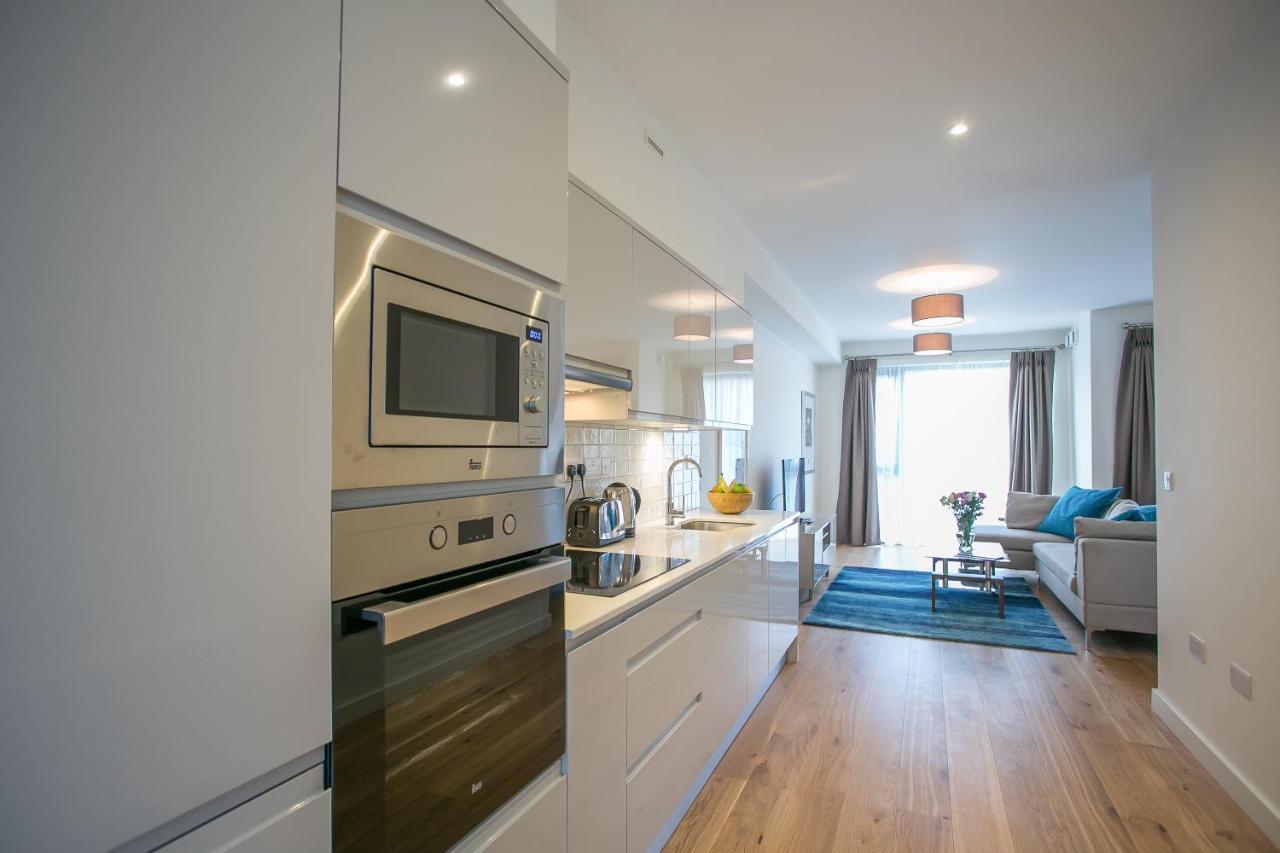 Grand Canal Square Apartments Dublin Exterior photo