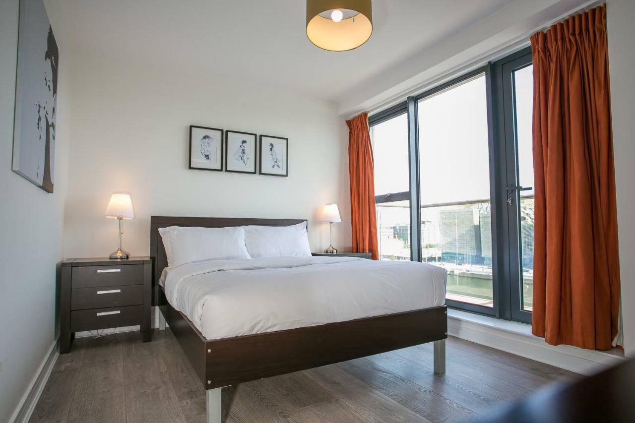 Grand Canal Square Apartments Dublin Exterior photo